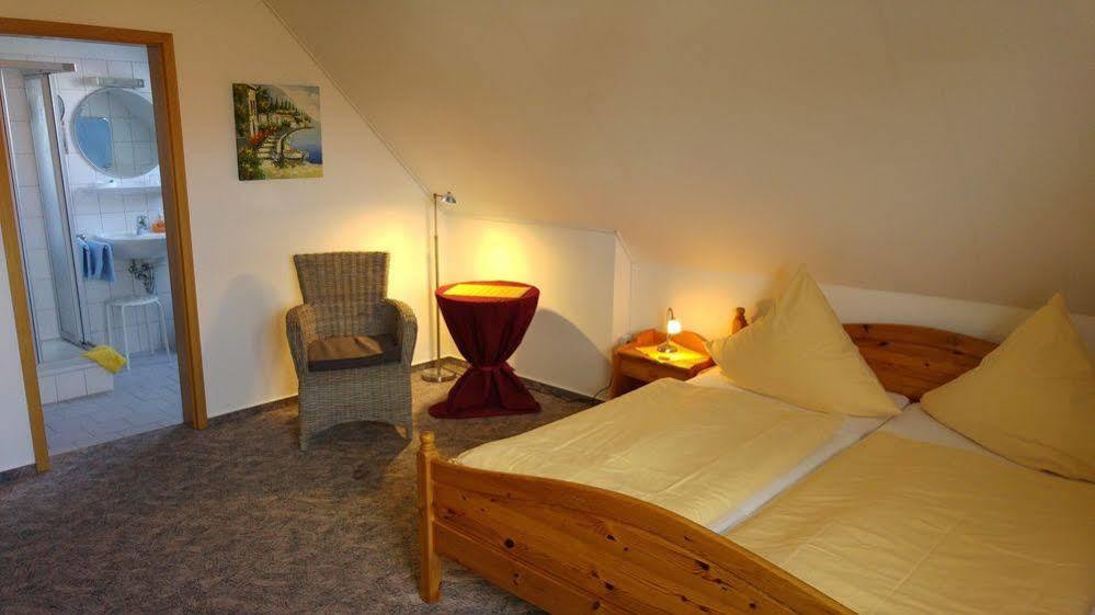 Naturwert Hotel Garni Ursula Krummhörn Eksteriør billede