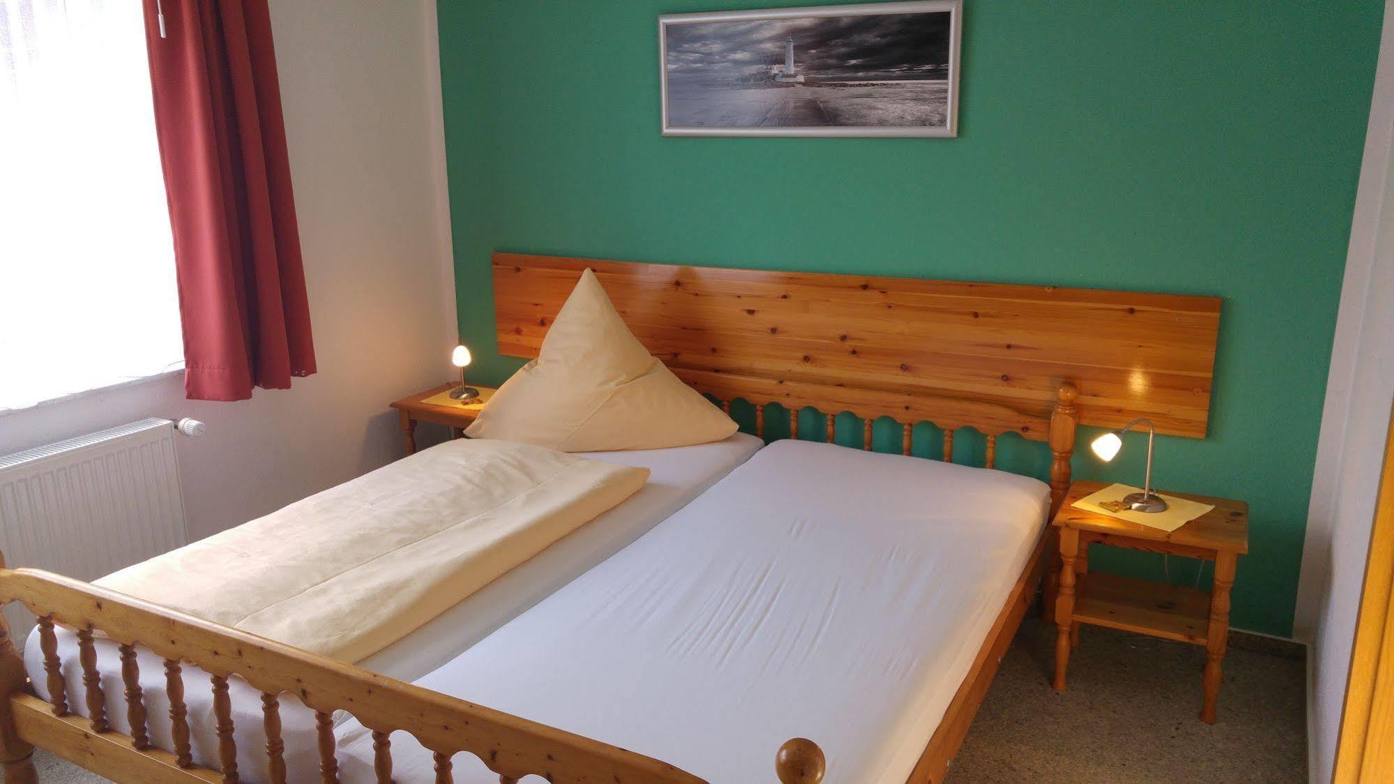 Naturwert Hotel Garni Ursula Krummhörn Eksteriør billede
